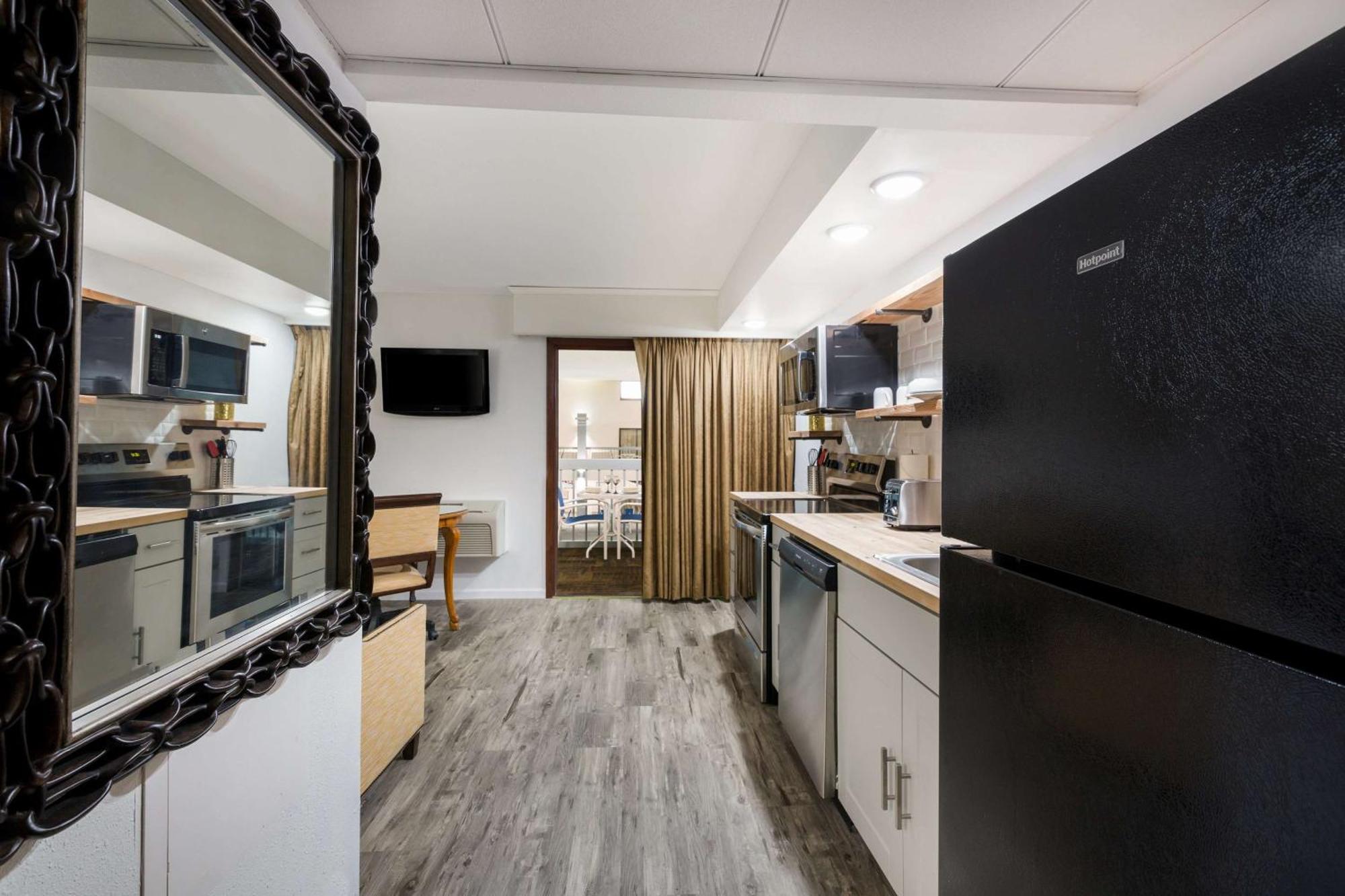 Revel Hotel Minot - Surestay Collection By Best Western Exterior foto